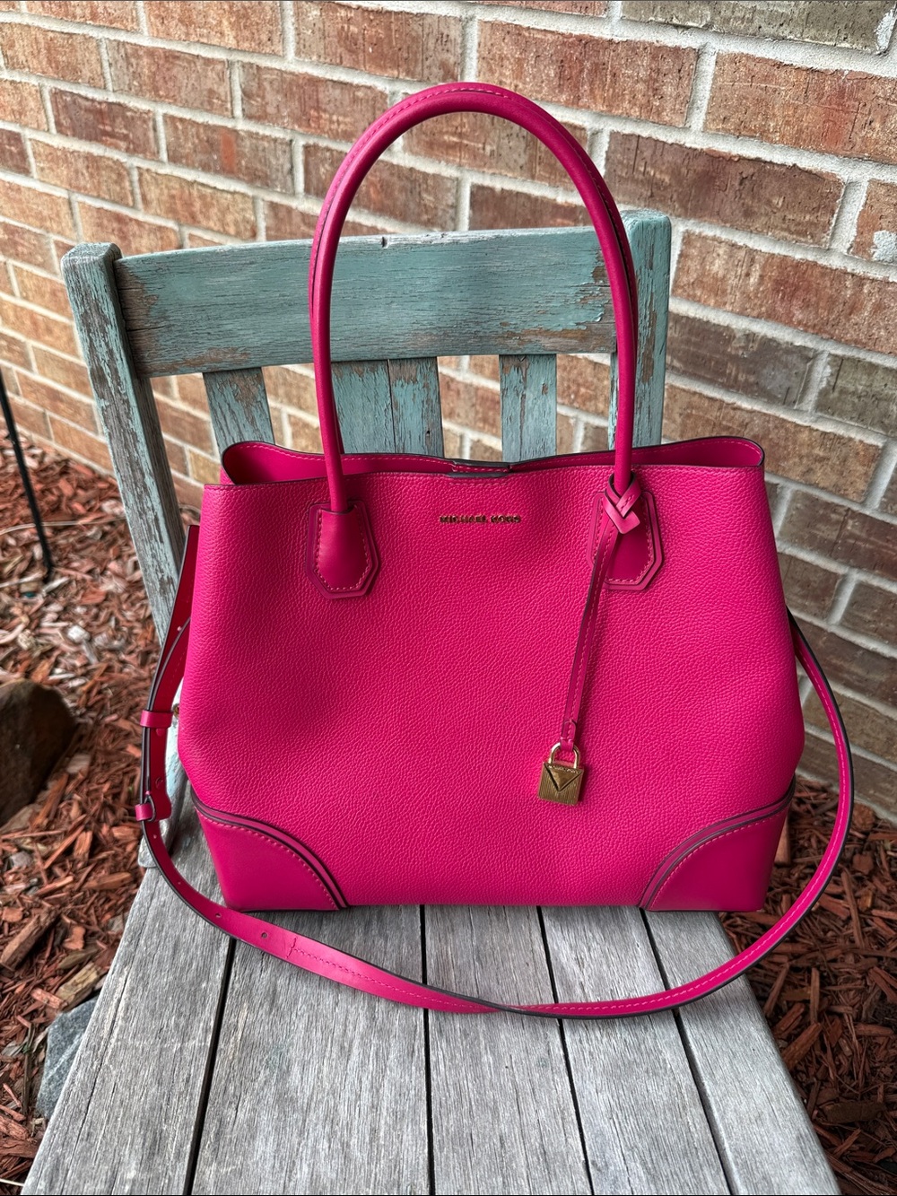 Michael Kors Studio Mercer Gallery Pebbled Leather Medium Tote in Ultra Pink - Picture 2 of 16